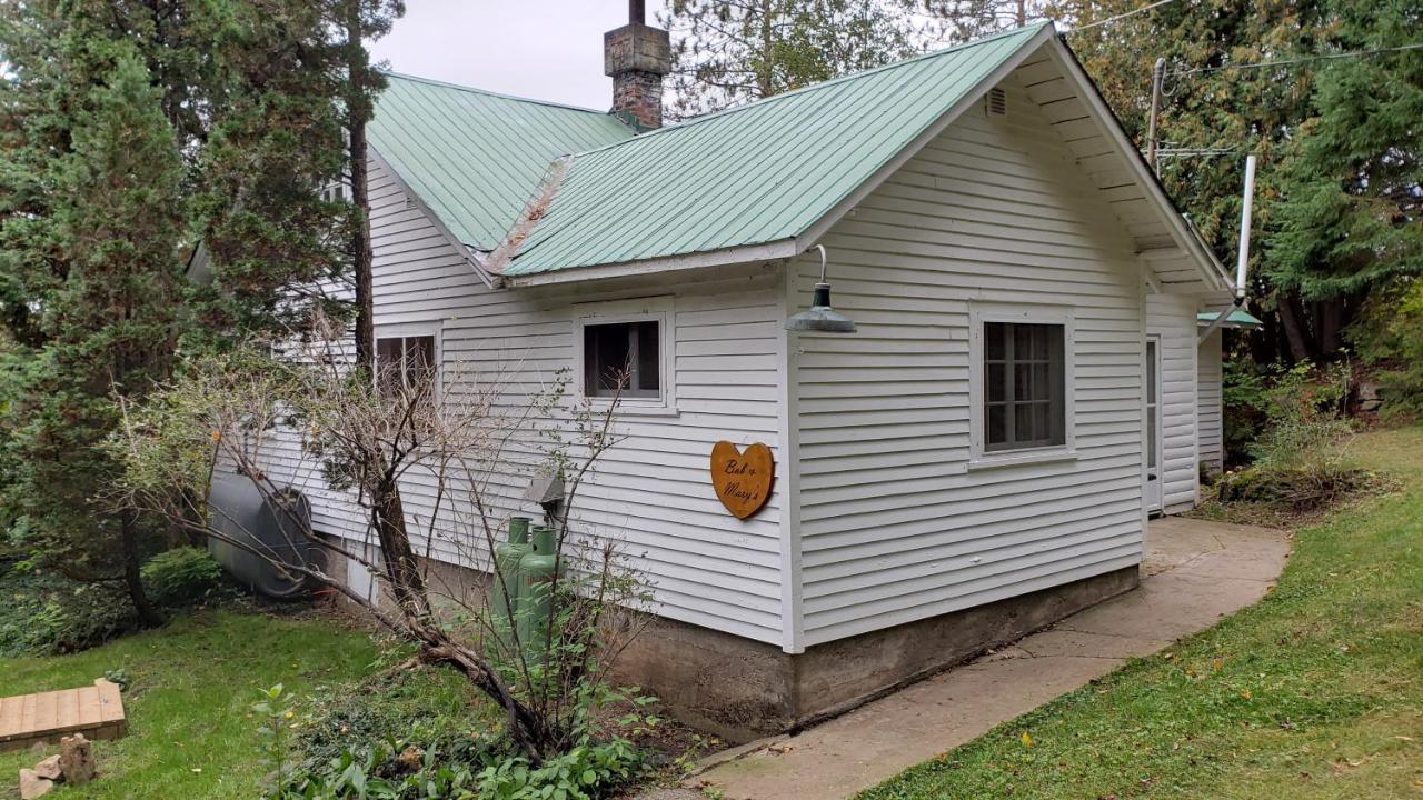 Miners' Bay Lodge Minden Room photo
